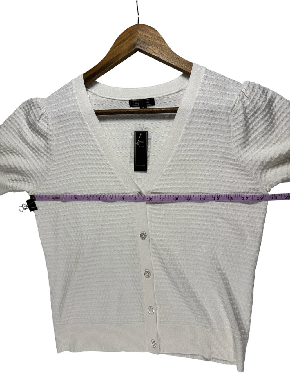 Lety & Me White Textured Button Front Cardigan NWT Medium - Picture 4 of 8